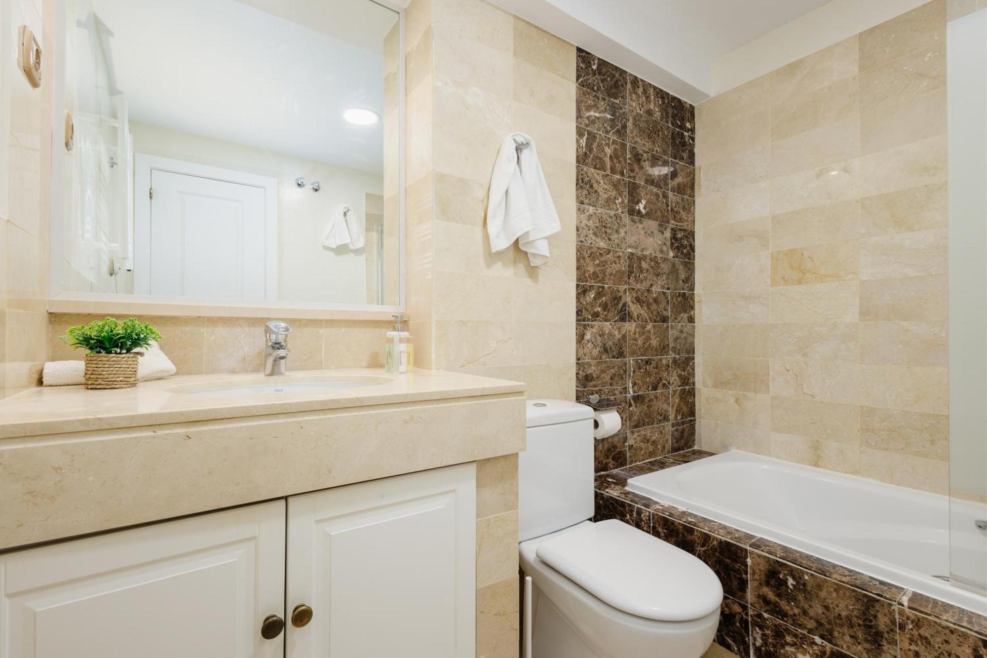 First Line With Direct Access To The Pool And Private Garden *